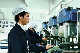 佛山伊萊斯攝影 用鏡頭定格制造業(yè)的匠心之美